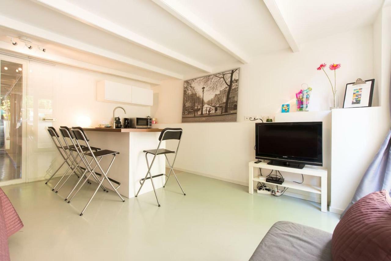Quiet Apartment For 4 At Park In Center Amsterdam Exterior photo